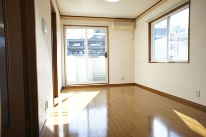 コーポすずらんの居間