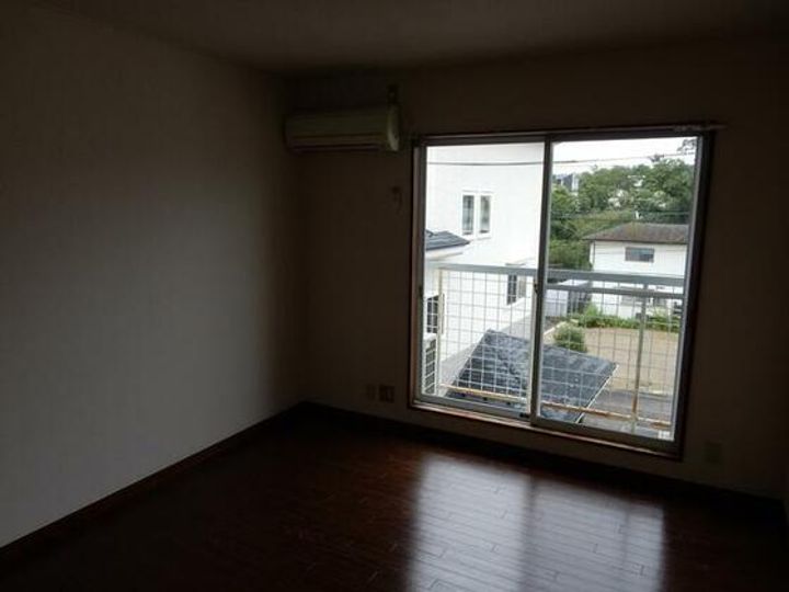 ウインディ幸福ヶ丘の居間