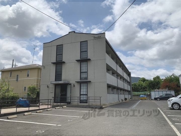 レオパレス関屋の外観