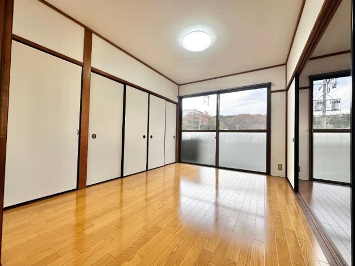 サンフラッツ富士の内装