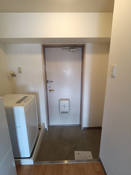 ウエストフィールドNo.6の玄関