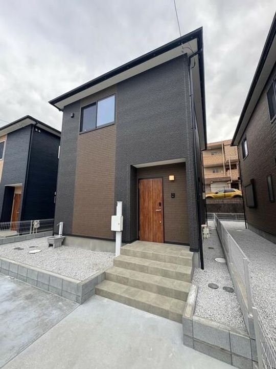 東京都八王子市下柚木2(一戸建)の賃貸物件の外観