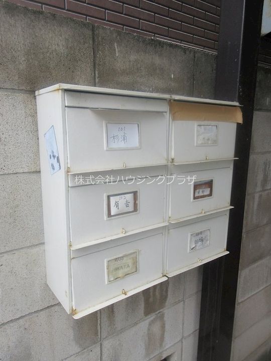 アルカディア弦巻の地図