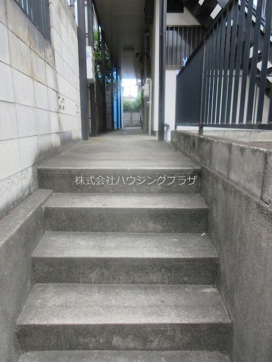 アルカディア弦巻の地図