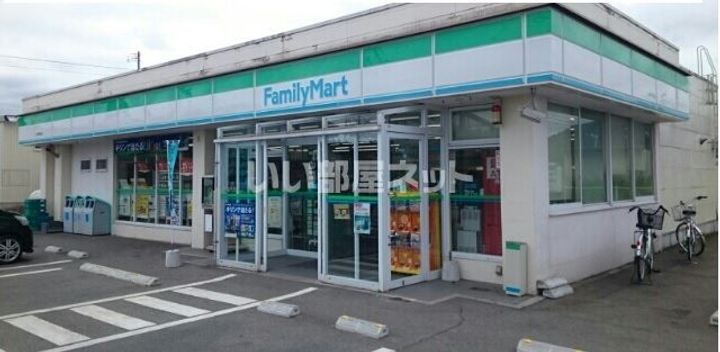 TMコーポラスの周辺