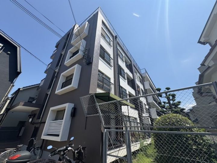 浦風マンションの外観