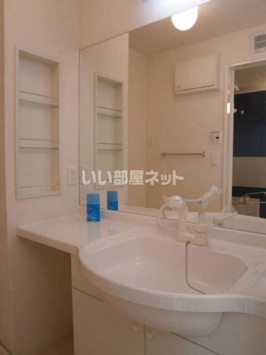 栃木県宇都宮市台新田町(アパート)の賃貸物件の内装