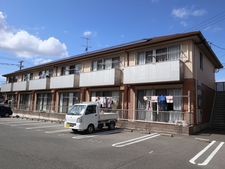 岡山県倉敷市児島上の町4の賃貸アパートの外観
