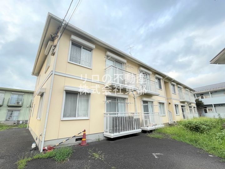 ファミールユリの外観