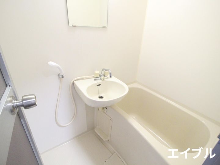 朝日プラザ久留米IIの風呂