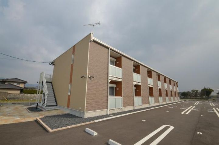 福岡県直方市大字感田(アパート)の賃貸物件の外観