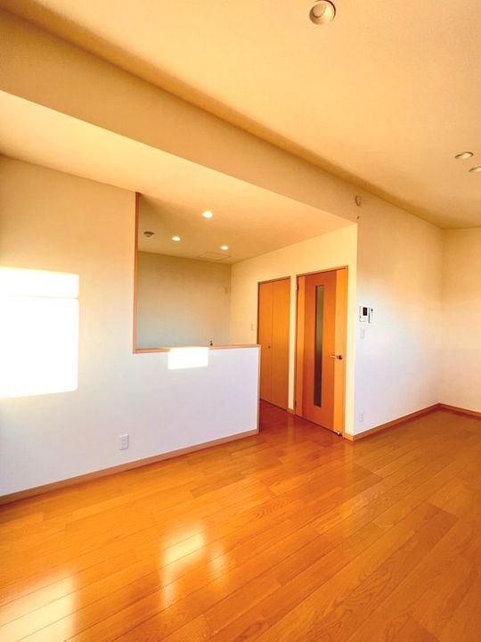 神奈川県川崎市中原区下小田中1(アパート)の賃貸物件の居間