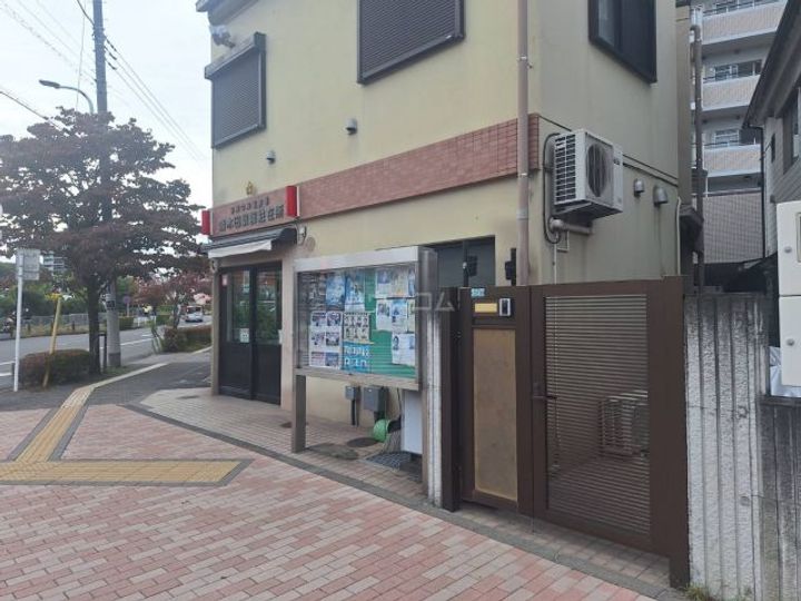ビクトリーパレスの周辺