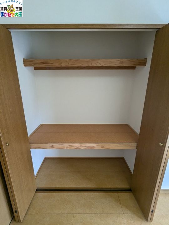 松隈アパートの内装