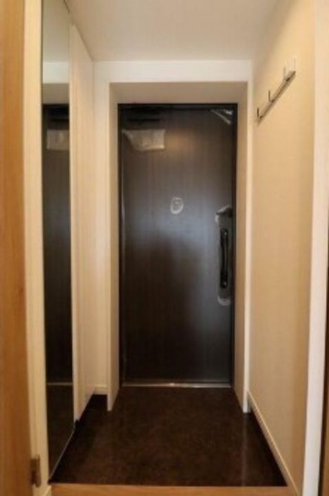 東京都中野区弥生町2(マンション)の賃貸物件の玄関