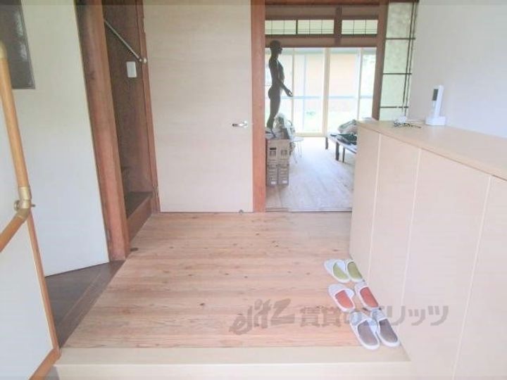 園部町小桜町68-16シェアハウスの内装