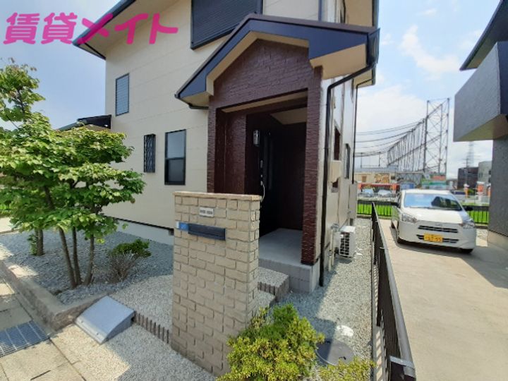 三重県津市桜田町(一戸建)の賃貸物件の地図