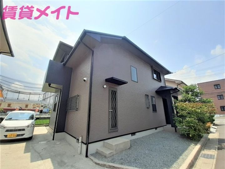 三重県津市桜田町(一戸建)の賃貸物件の外観