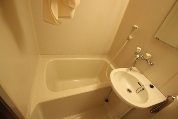 シティクロダの風呂