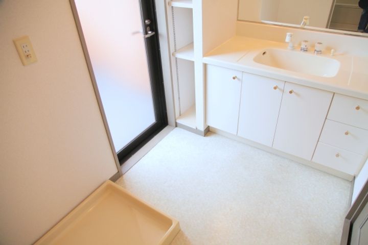 ライオンズマンション水戸三の丸の内装