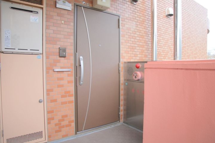 ライオンズマンション水戸三の丸の玄関