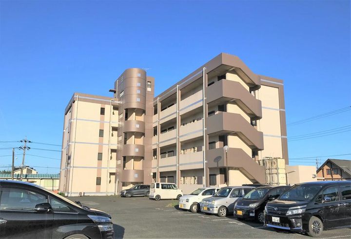 セントラルマンション中郷の外観
