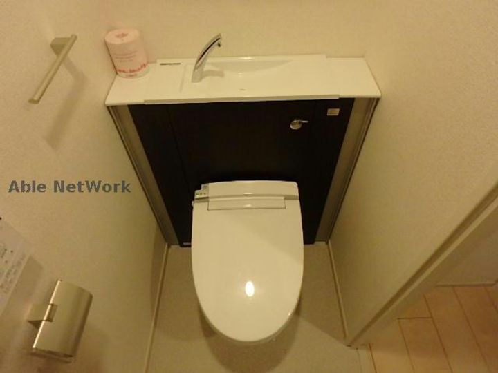 ラ・ペジーブル新町の内装