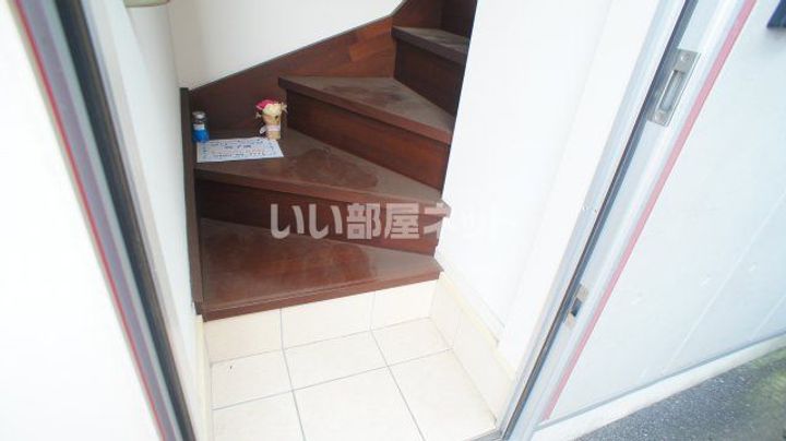 ボナールIIの玄関