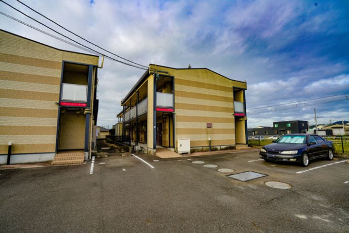 レオパレス福岡Aの外観