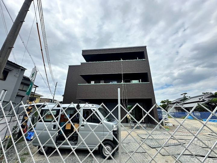 大阪府吹田市岸部中4(マンション)の賃貸物件の外観