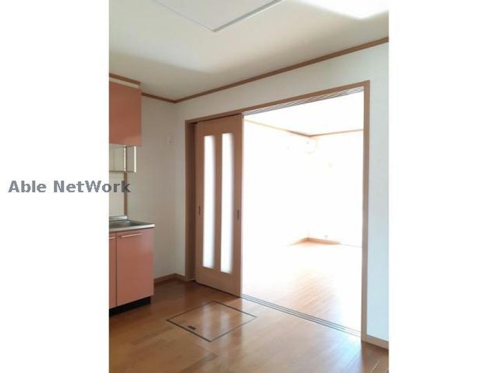 愛知県碧南市入船町1(アパート)の賃貸物件の居間