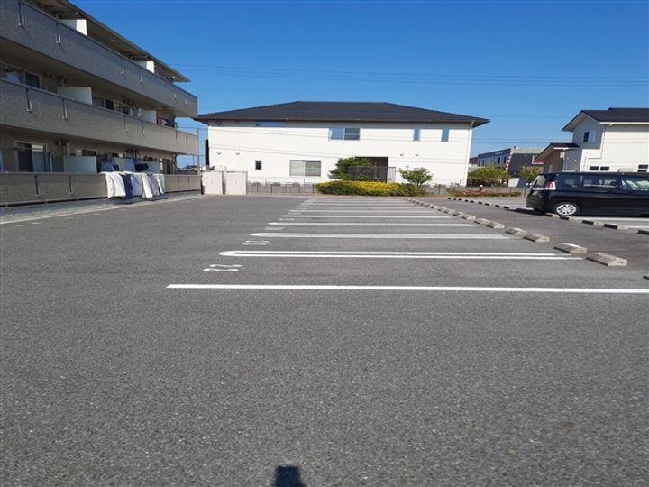 リビングタウン中野美保南 A棟の地図