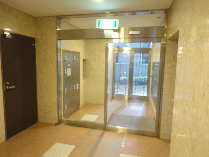 東京都小金井市本町1(マンション)の賃貸物件の地図