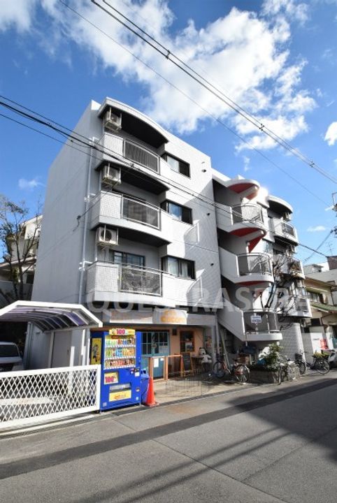 ユニハウスドイの外観