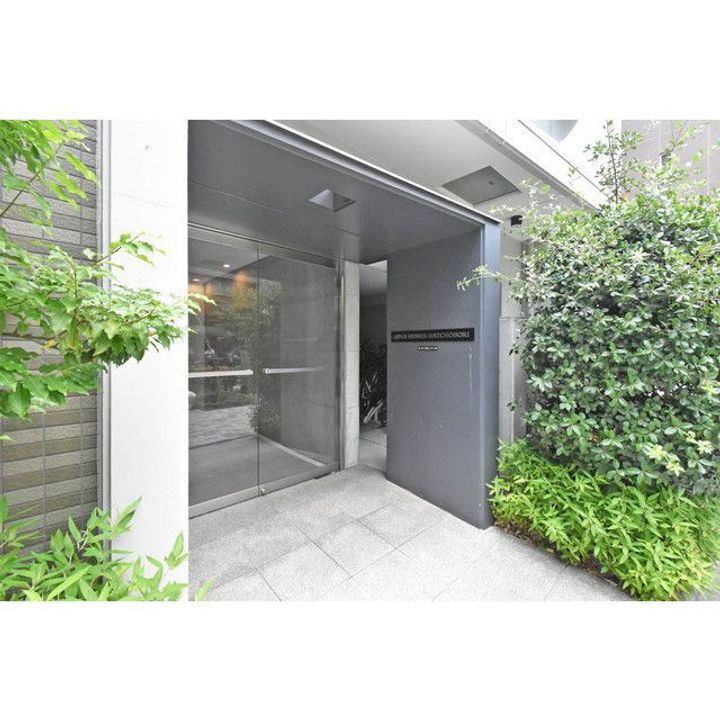 オーパスホームズ八丁堀の地図