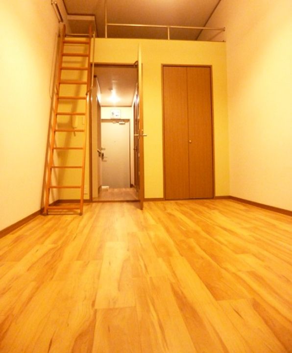 ローズハイツ(K-093)の居間