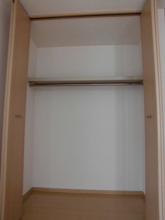 ピースサルの内装