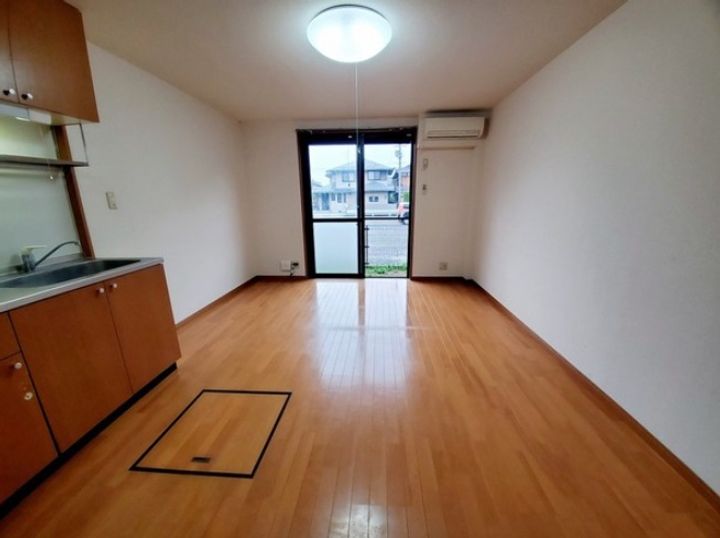 滋賀県草津市渋川2(一戸建)の賃貸物件の居間