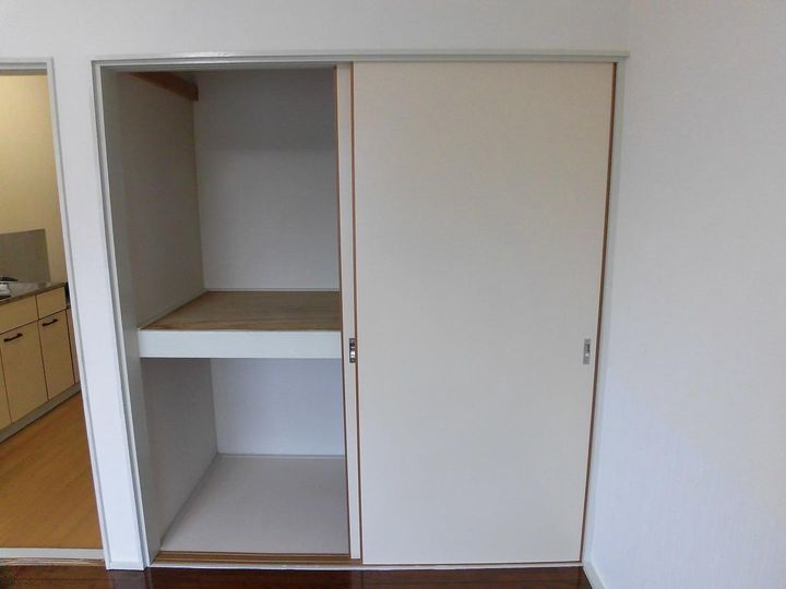 コーポ鈴木の内装