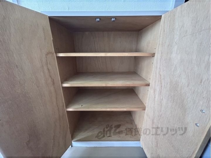 ハラダハイツの内装