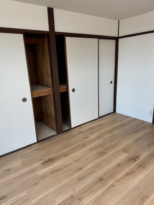 国際コーポの内装