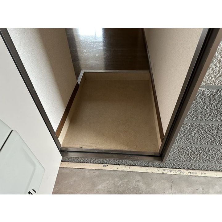 プラッツKの玄関