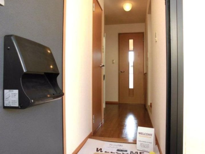埼玉県熊谷市妻沼(アパート)の賃貸物件の玄関