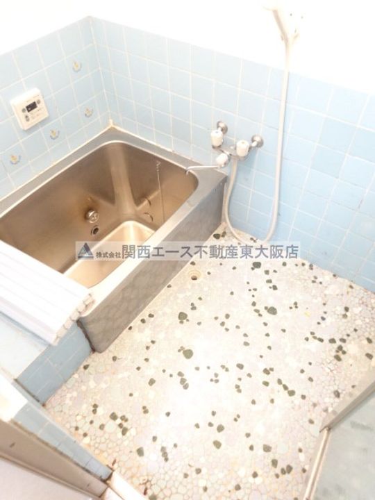 大阪府東大阪市五条町(一戸建)の賃貸物件の風呂