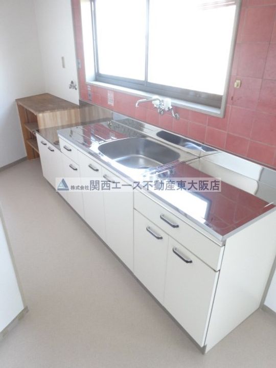大阪府東大阪市五条町(一戸建)の賃貸物件のキッチン