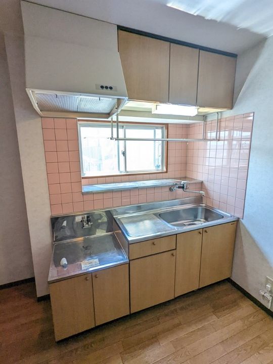 静岡県浜松市浜名区中瀬(マンション)の賃貸物件のキッチン