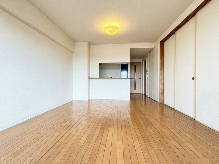 ウィライブ稲毛海岸の居間