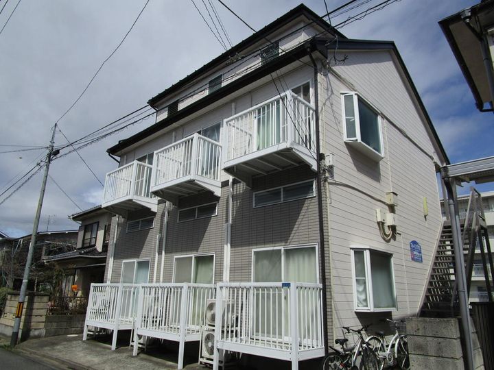 ブルーミング中江の外観