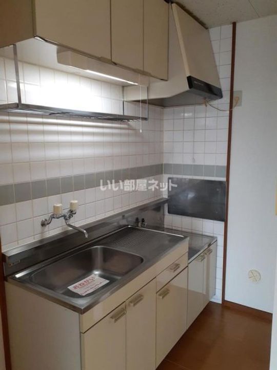 群馬県高崎市貝沢町(アパート)の賃貸物件のキッチン