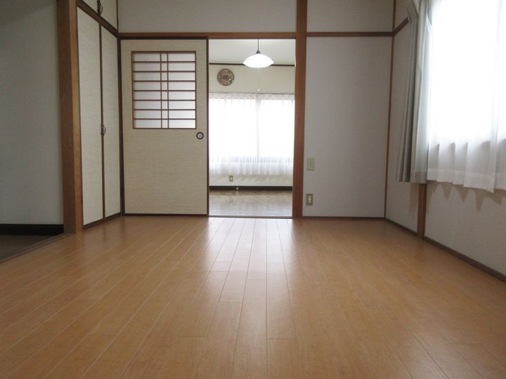 コーポNKの居間